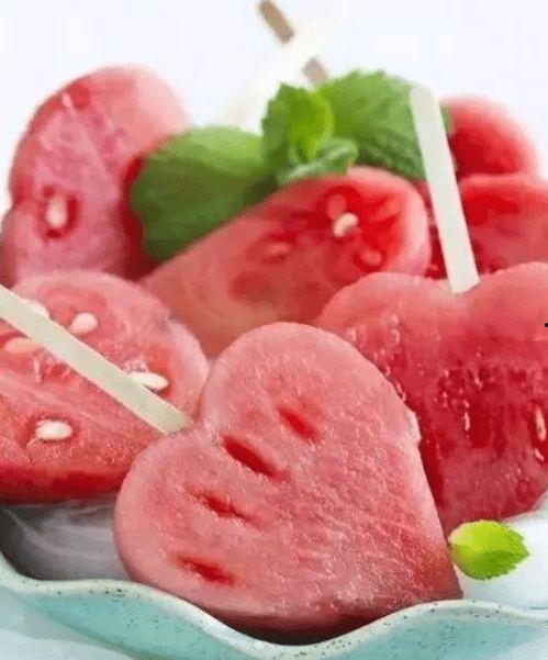 网红吃瓜送什么,揭秘热门礼物清单！