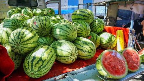 茂名网红吃瓜事件真相