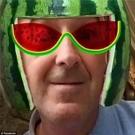 外国网红教主吃瓜图片,揭秘娱乐圈幕后真相