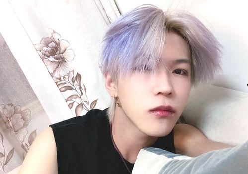 今年吃瓜男网红