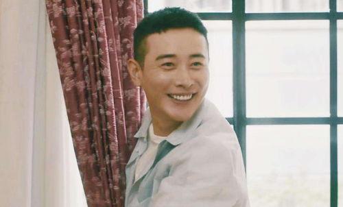 狂魔哥吃瓜树叶让吕德华退网,狂魔哥吃瓜树叶引发吕德华退网风波