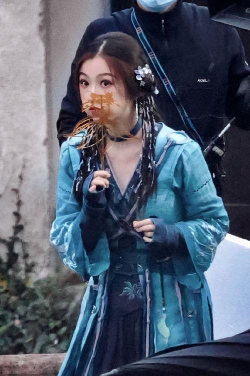 网曝泄密吃瓜,吃瓜群众围观揭秘幕后真相