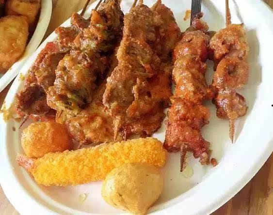 青岛炸串网红吃瓜